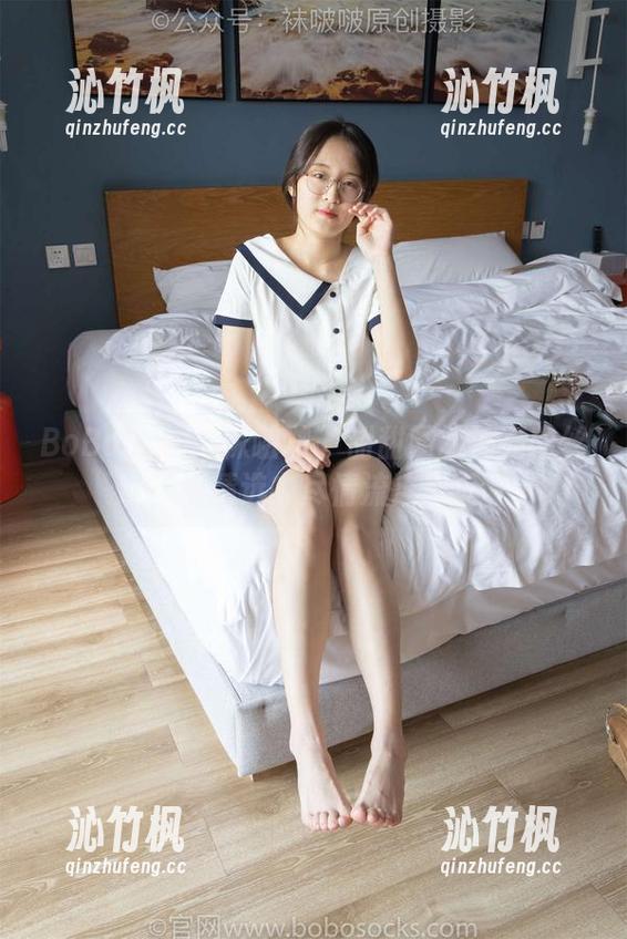 BoBoSocks袜啵啵-甜甜圈 BoBoSocks袜啵啵 - 甜甜圈的油亮肉丝:在精选中尽情流连忘返
