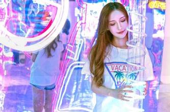 Feilin嗲囡囡 - 流氓小巫女的空姐美图，穿衣搭配真让人看了想马上飞一趟。