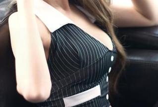 GIRLT果团网 - 在线发现妲己_Toxic的美脚，原图看得我口水直流，太会了！
