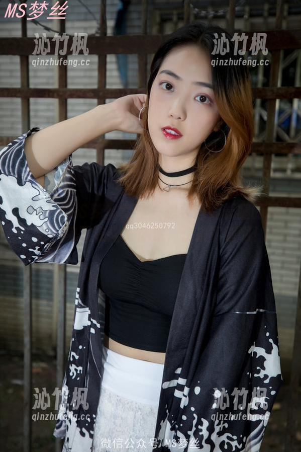MSLASS梦丝女神 - 想要超细长腿的幻觉？美图在这，苏沐，快来下载啊！