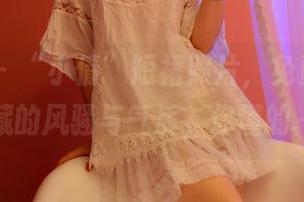 PANS - “小倩”短裙照片，免费资源里藏的风骚与气质，你懂的～