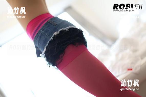 ROSI ROSI的豹纹图,高清到让眼睛发热,感觉自己也被吸进去了!
