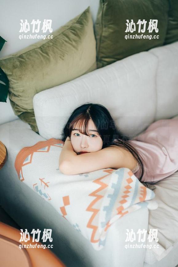 又来了，Sonson(손손)的写真更新——她跟少女之爱的关系真是不简单