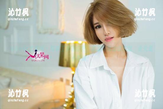 UGirls尤果网 - 写真工具箱打开，孟思雨黑丝请注意，走光是小事哦！