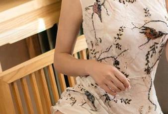 UGirls尤果网 - 霓梓心体操服合集：只差一个棒棒糖，谁说穿体操服就不能甜？