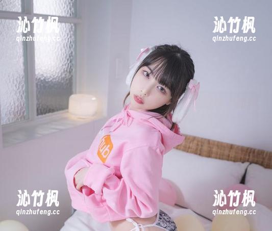 每一张Uhye(이유혜)最新照片都带M公分以上的轻松感，反正比我好太多了！