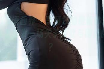 XIAOYU语画界 - 李丽莎的最新体操服美图，能否引发一场关于柔软与刚强的讨论？