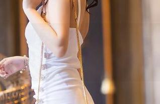 XIAOYU语画界 - 程程程修女特辑：那双眼神像在说‘别惹我，除非你敢’！