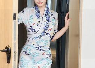 Xiuren秀人网 - 水手服+刘雪妮Verna的私拍图集，开启了我的“左边是课堂，右边是梦游”的极限模式。