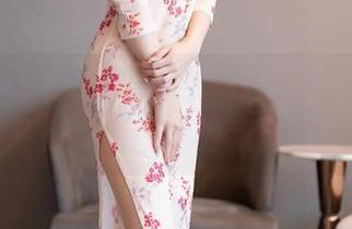 Xiuren秀人网 - 妲己Toxic的“女仆”私拍：原图里的甜蜜纠结
