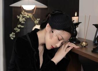 Xiuren秀人网 - 是小逗逗的校园图包下载地点？这里！到时候别怪我没讲价哦，哈哈！