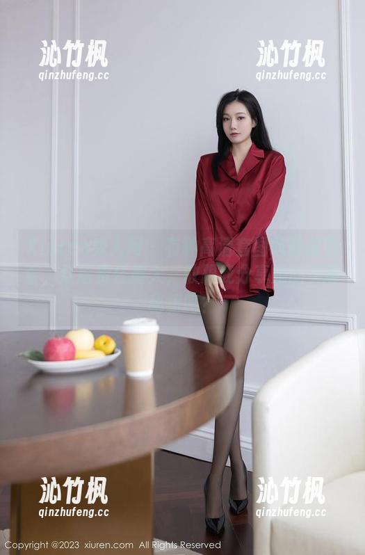 Xiuren秀人网-陆萱萱 Xiuren秀人网 - 有种高清套图叫做陆萱萱,红唇责任重大,敢跟我分享她的美丽秘籍吗?