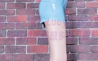 beautyleg - 看！Lucy在办公室的美图，连打印机都想多看几眼！