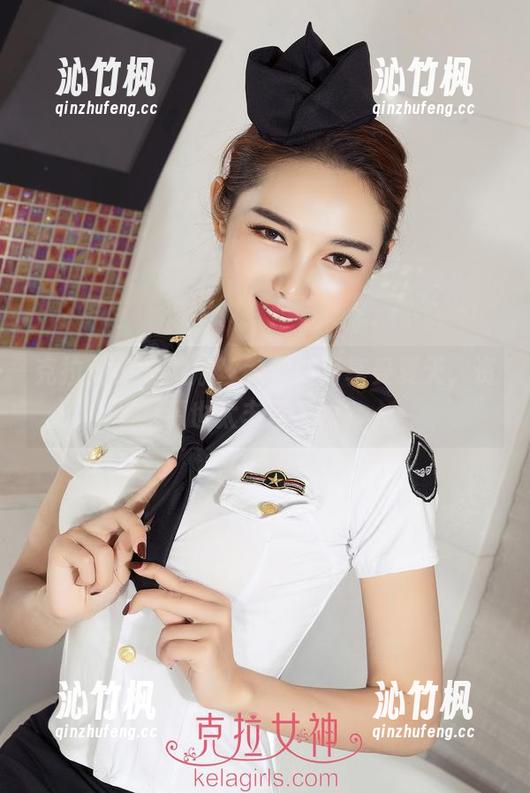 克拉女神 - 依娜丝教你如何享受夏天，资源也太丰富了吧？