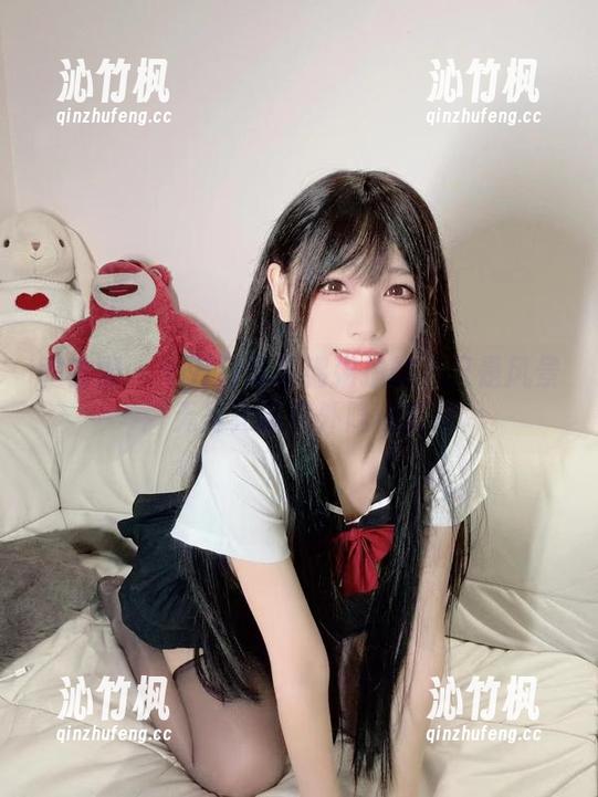 十万口草莓粥粥 微密圈 - 十万口草莓粥粥拍的不只是风景:无圣光的户外隐秘套图