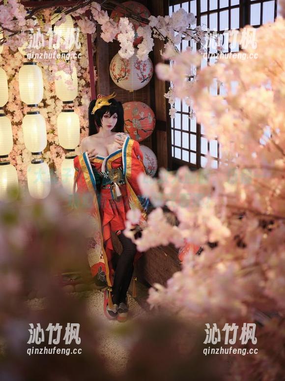 ‘大梨子不是御姐’的双人画面，仿佛一场没有剧本的即兴表演！