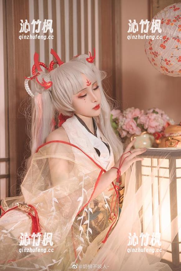 大胆尝试无圣光，奶狮不咬人与公孙离的别样美图人生