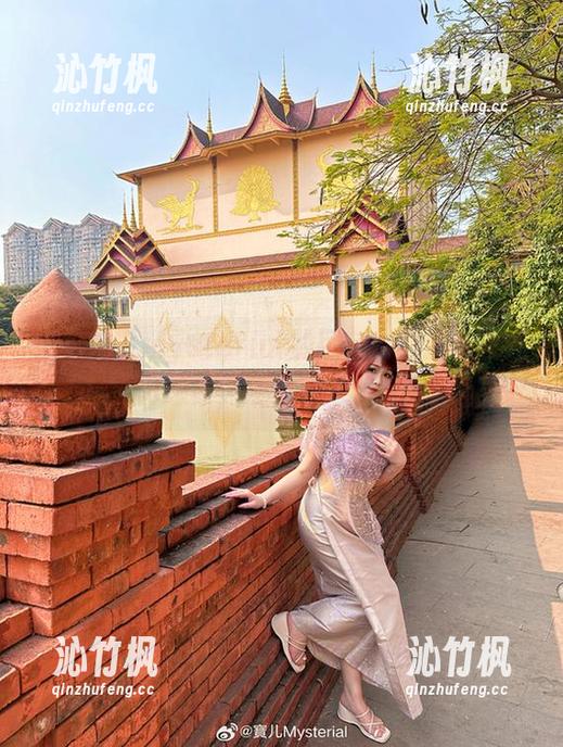 宝儿mysterial 围着宝儿mysterial的民宿,高清原图开启无尽想象,窥见那一瞬的冷静。