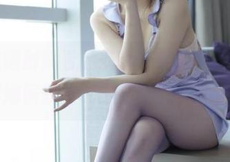 哇，这镭射紫看起来真“普通”，但是小女巫露娜偏偏能玩出花样，原图最欢乐。