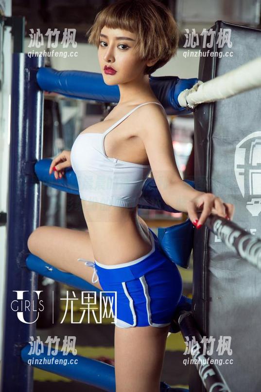 尤果网 - 杨晨晨的泳装福利：原图分享，色彩缤纷的夏日秀场，哇哦～