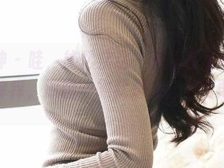 推女神 - 哇，施忆佳这一套瑜伽看得我心上直痒痒，原图一瞧就是美，下载再说吧。