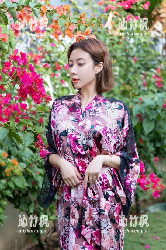 微密圈 - 果儿Victoria化身女仆？高清合集，不信你看！