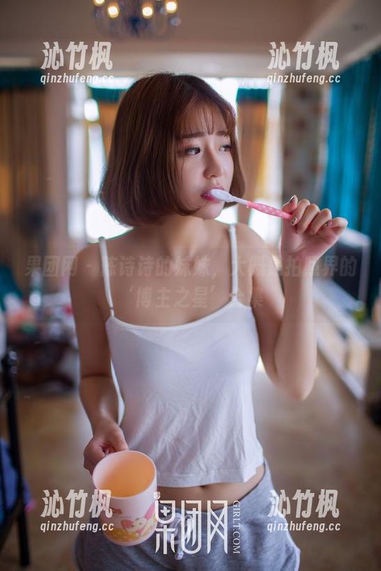果团网-陈诗诗 果团网 - 陈诗诗的妹妹,大概是拍照界的‘博主之星’合集