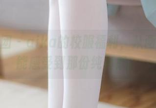 森萝财团 - aika的校服福利，从画面中就能感受到那份纯真感。