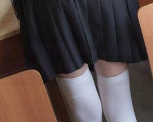 森萝财团 - 黑衣似乎成了媛媛的代名词，更新的时候还能来点新花样吗？