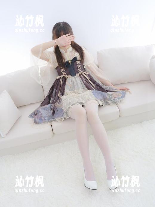 森萝财团 - 小夜的专属时刻：月下09全集，原图结果像是从聊天记录里截图了不得了的事！