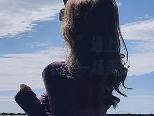 微密圈 - 当“洁己u”遇上阳光沙滩：这组照片合集像极了一场美丽的梦游。