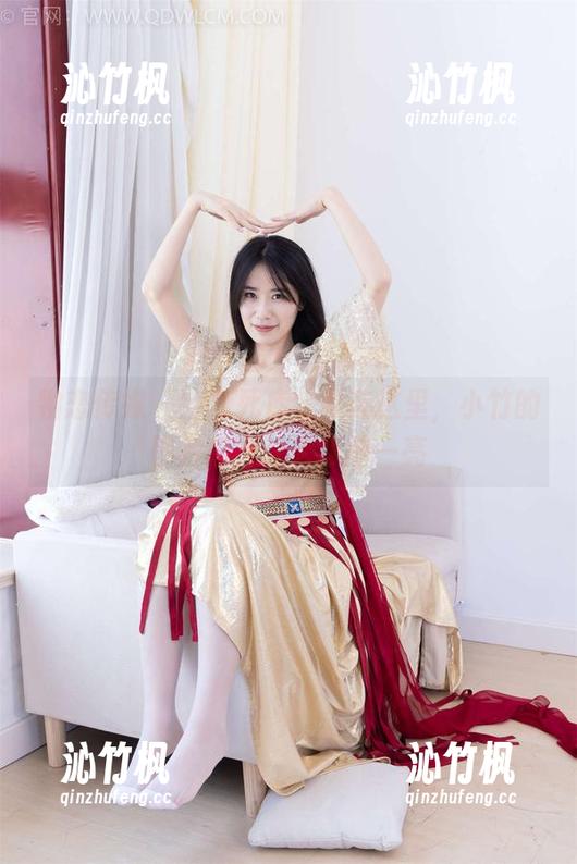 物恋传媒 - 全套死库水就在这里，小竹的图片总是让人眼前一亮