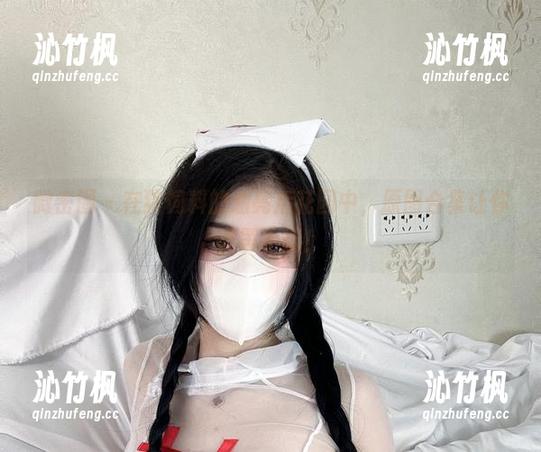 微密圈 - 在猪饲料的油亮后花园中，原图合集让你欲罢不能！