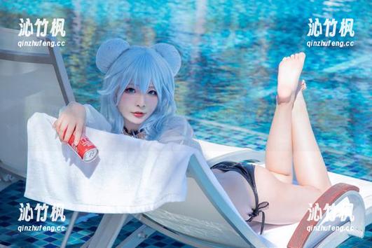 玉汇yuuhui的夏日套图，穿越三伏天的清凉穿搭，小心上瘾哦！