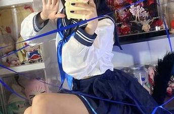 一波爽到心坎子的美图更新，白栎Shirly和她的龙华妃咲，随时欢迎来接受眼睛的洗礼！