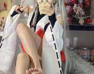 流萤女仆降临：白栎Shirly的高清图集，仿佛从星穹里跑出来的小精灵！