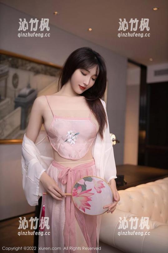 秀人网-Candy糖糖 秀人网 - Candy糖糖的礼服,随便一看就想再看第二眼,太诱惑了吧