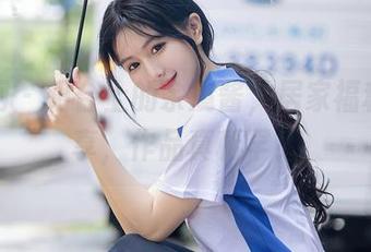 秀人网 - 阳台上的余虞酱，居家福利大分享，作品真稀罕！