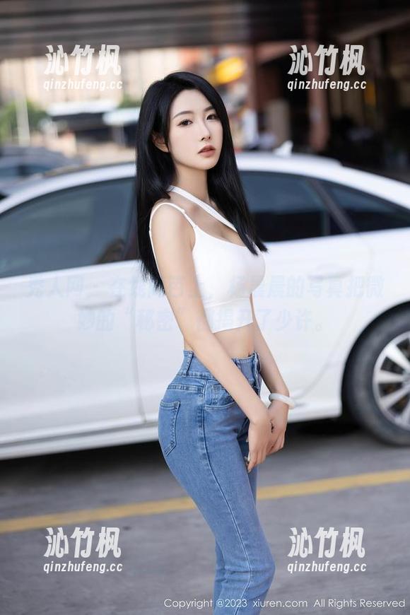 秀人网-杨晨晨 秀人网 - 在线篱笆上,杨晨晨的写真把微妙的“秘密”都揭开了少许。