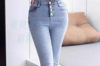 秀人网 - 柴婉艺Averie豹纹资源分享，超模气场随时在线