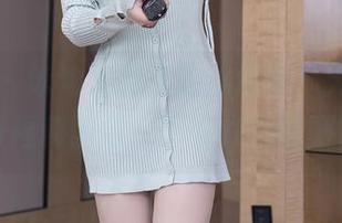 秀人网 - 泳池里的萝莉悠悠酱，无意间的好福利图包，不说你也懂吧？