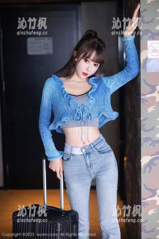秀人网 - 直击雅茹老师的夏日风情：原图原汁原味，更新带着挑衅