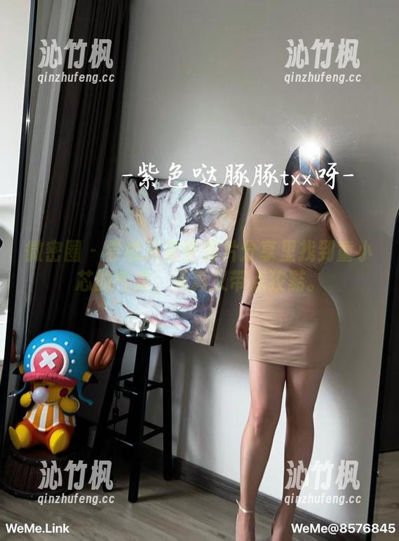 童小芯 微密圈 - 尝试从这些图片分享里找到童小芯的气质,天真又带点狡黠。