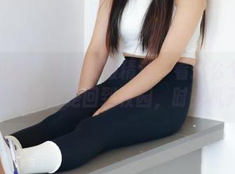 绮梦摄影 - 丽丽校服精选：看这么个妹子，完全不觉得是回到校园，时光机开启！