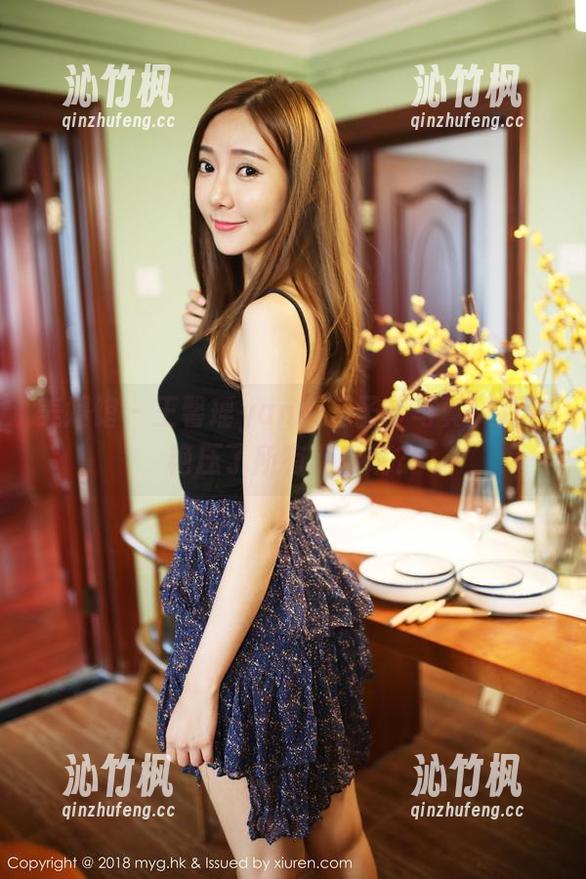 美媛馆 - 王馨瑶yanni万圣节写真：万一艳压了所有南瓜呢？