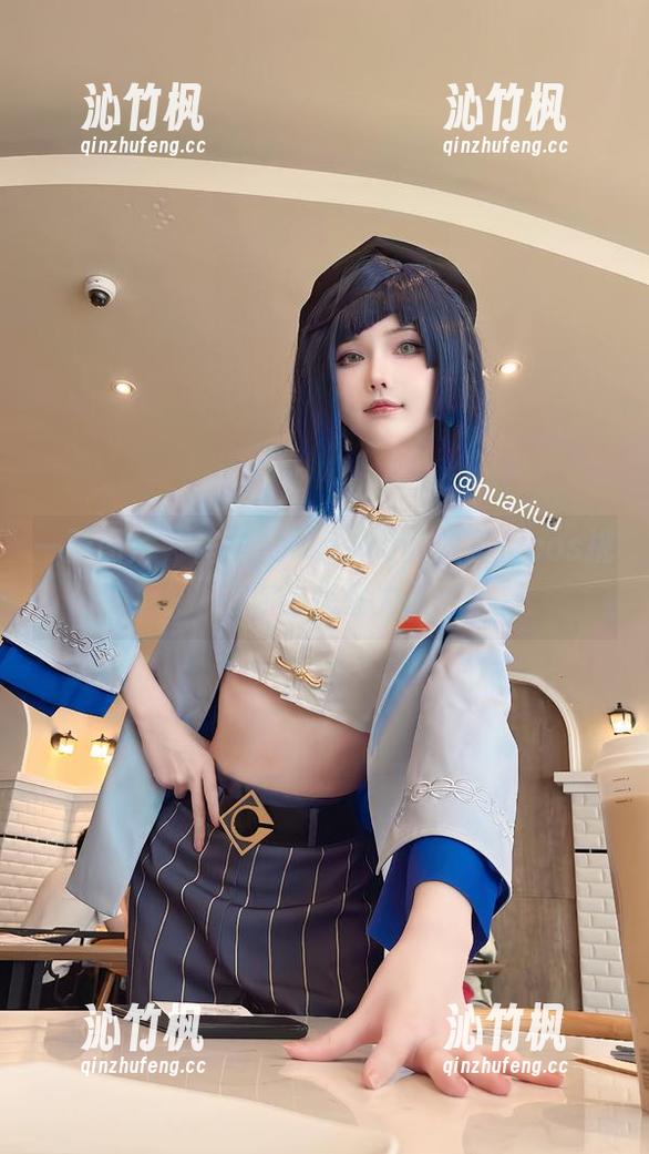 花兮_honoka 一张图片,花兮_honoka的美脚用cos挑战你的想象力。
