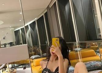 微密圈 - 黑丝撩人又撩心，葛征的无圣光写真让你忘却世俗，只想沉醉！