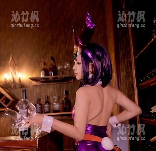 蓝小沂KiKi的伽摩大片：在无圣光的情况下，图片竟然让人回味无穷！
