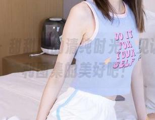 袜啵啵 - 甜甜圈的清纯时光，见证这场福利图集的美好吧！