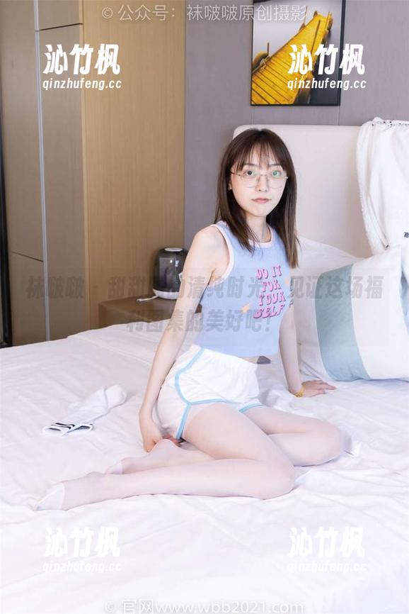袜啵啵-甜甜圈 袜啵啵 - 甜甜圈的清纯时光,见证这场福利图集的美好吧!